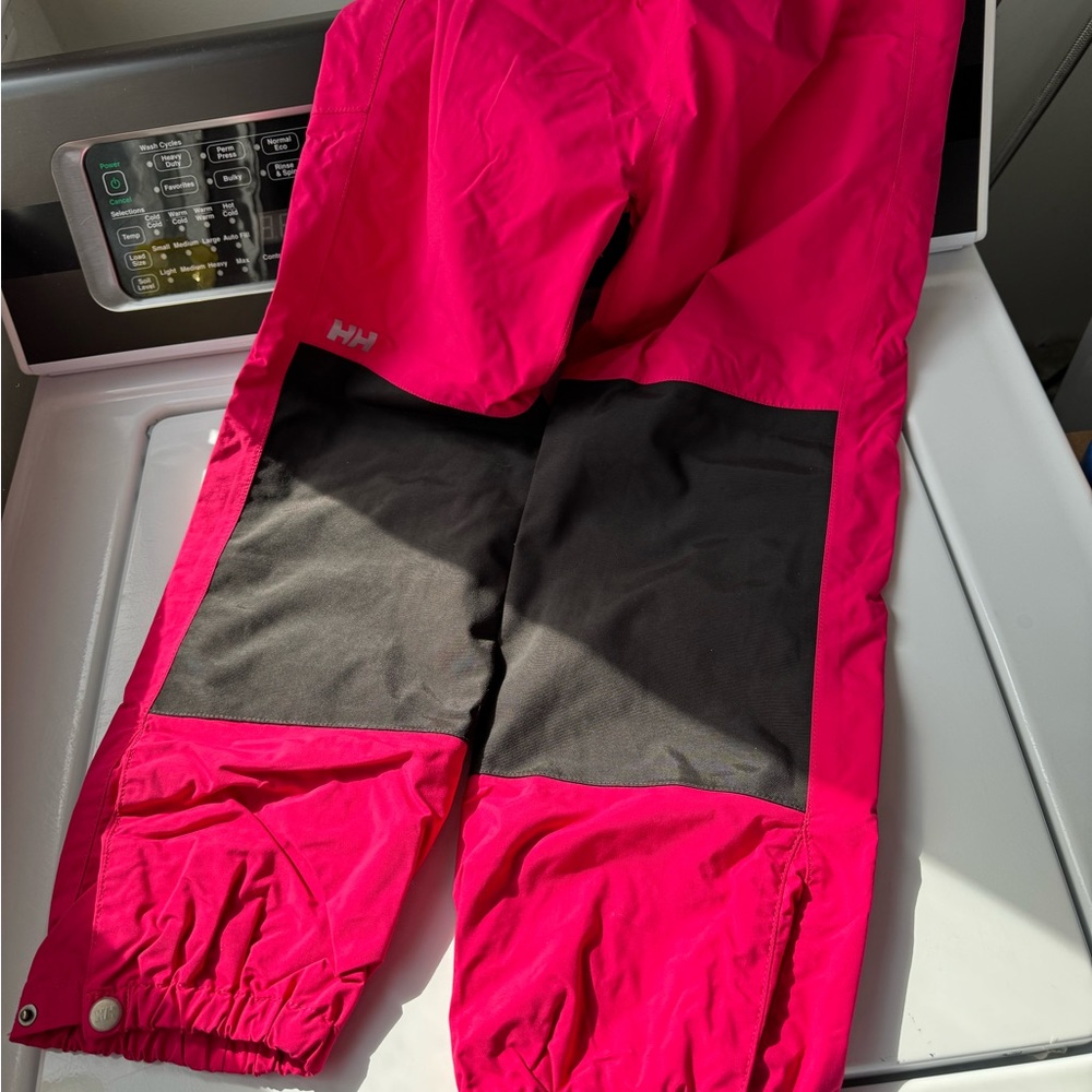 Helly Hensen pink ski shell
